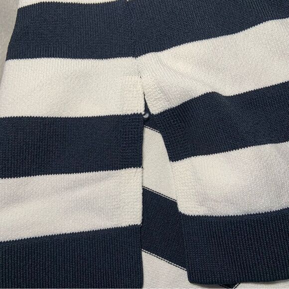 Amina Rubinacci striped navy (almost black) & white tank Top in Sz 44 - Picture 9 of 10